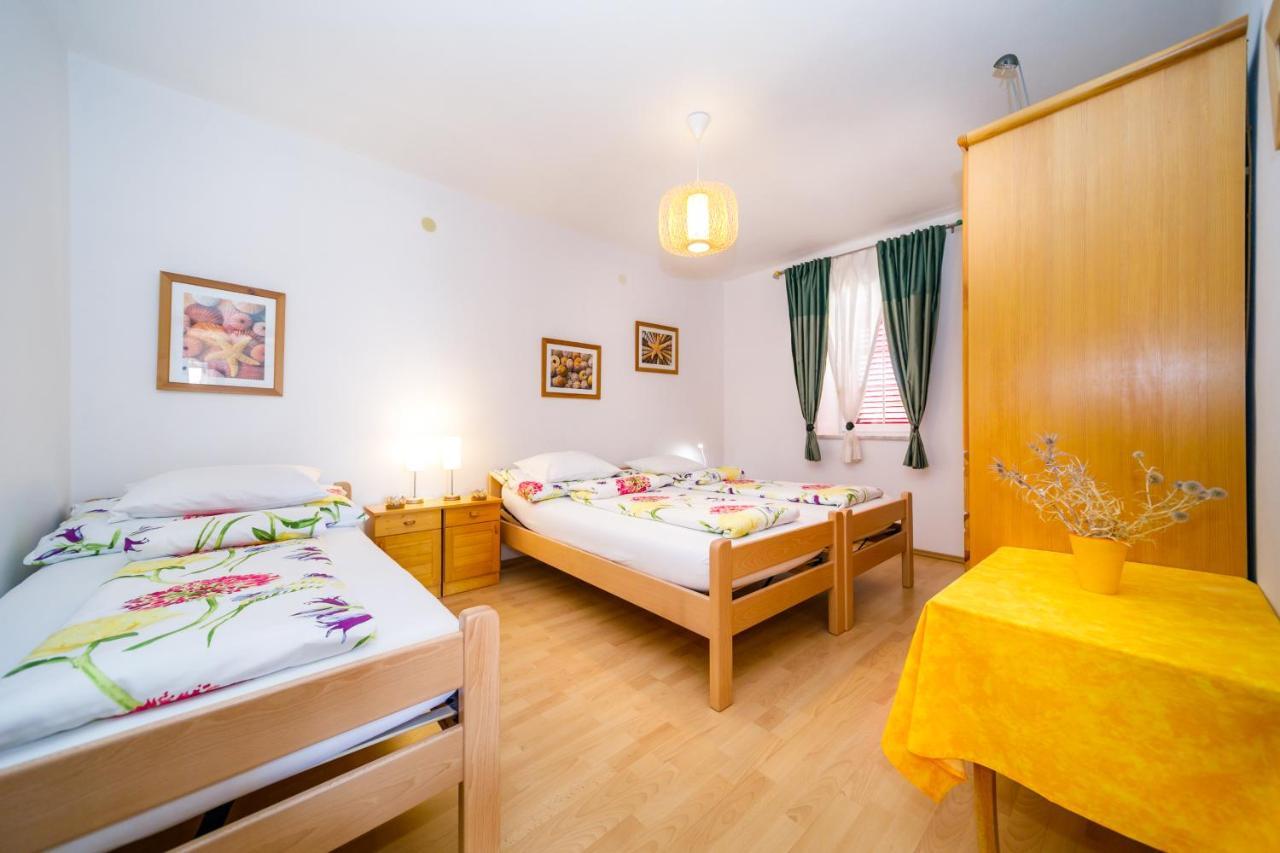 Apartment Marko Kornić Eksteriør billede